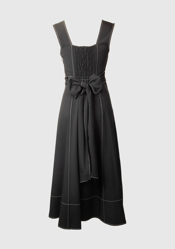 Contrast Stitch V-Neck Sleeveless Bow-Back Dress in Black