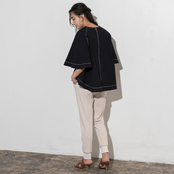 Contrast Stitching Flare Blouse in Black