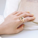 Drape Lace Motif Ring in Gold