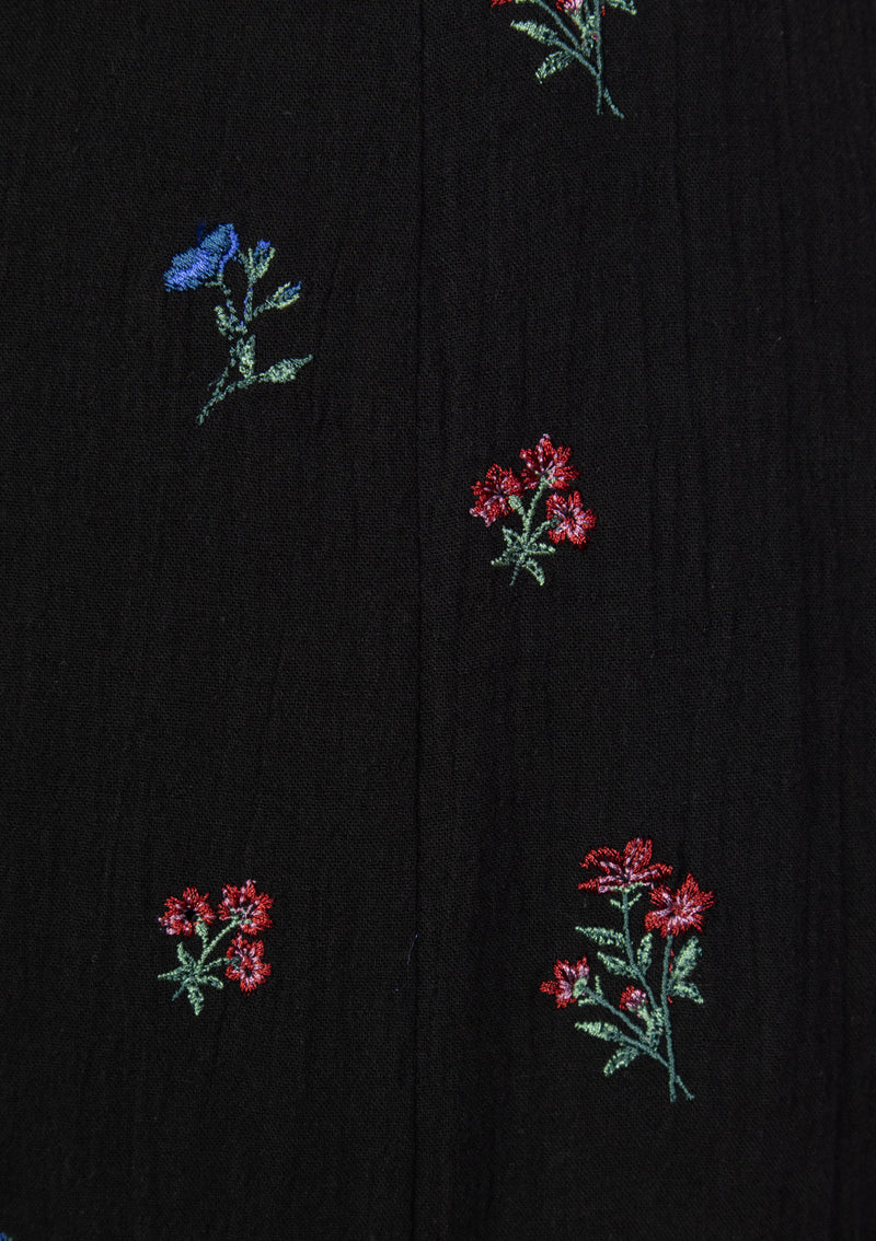 Cotton Floral Embroidery Mermaid Skirt in Black