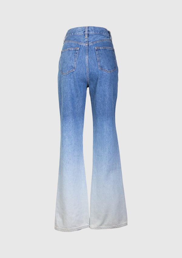 Cottom Gradient Semi-Flare Denim Jeans in Denim Washed