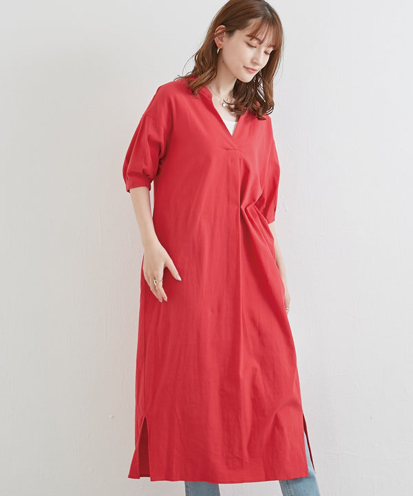 V-Neck Half-Sleeve Midi Dress in Red