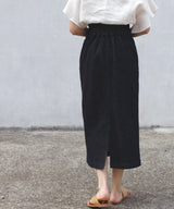 High-Waisted Zip-Front I-Line Denim Skirt in Denim Dark