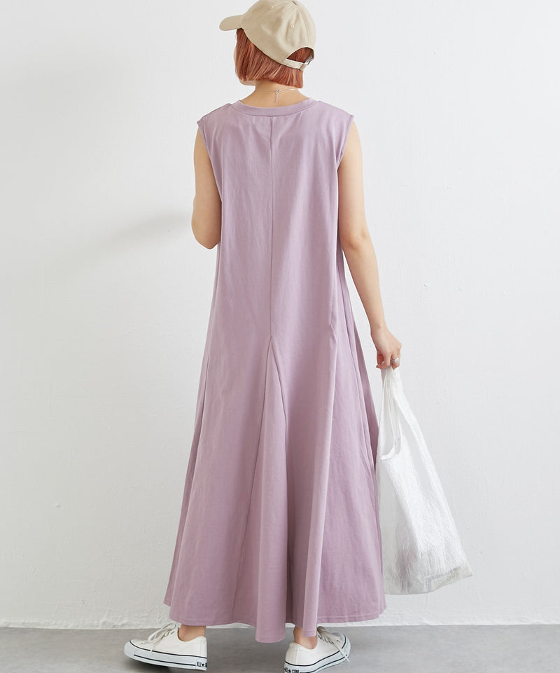 Round-Neck Cap-Sleeve Flare Maxi Dress in Purple