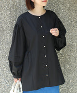 Pearl Button Gathered Blouse in Black