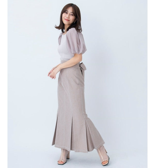 Square-Neck Chiffon Tulle Puff-Sleeved Pullover in Grey