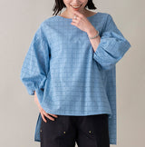 Broderie Check V-Back Puff-Sleeved Blouse in Blue