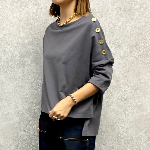 Boat-Neck Button-Shoulder Boxy Tee in Grey
