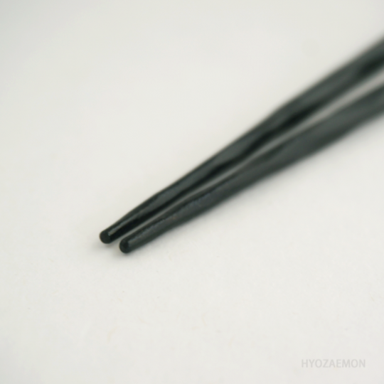 UROKO Tensoge Chopsticks in Black & Black-Gold