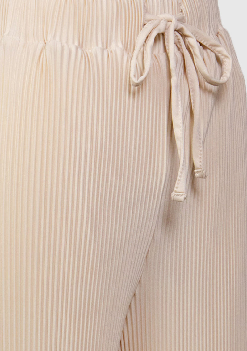 Elastic Tie-Waist Pleated Pts in White