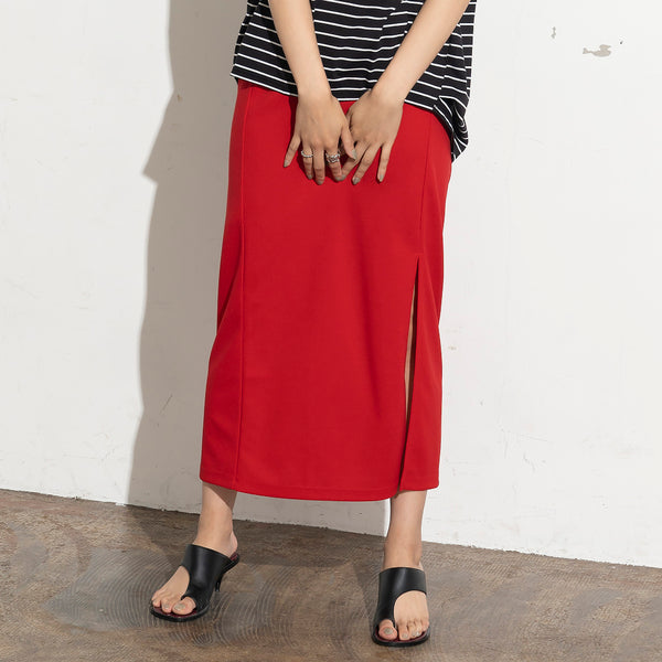Georgette Side Slit I-Line Skirt in Red