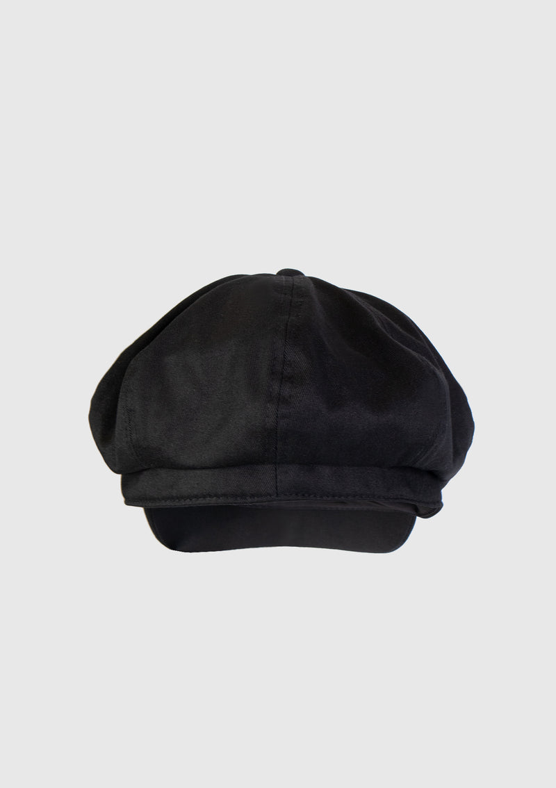 Floppy Newsboy Cap in Black
