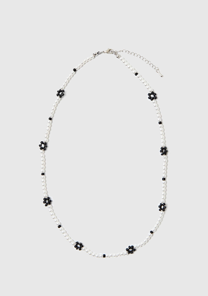 Beaded Necklace in White & Black