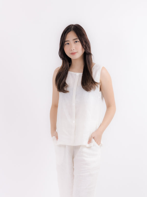 Square-Neck Sleeveless Button Blouse in White