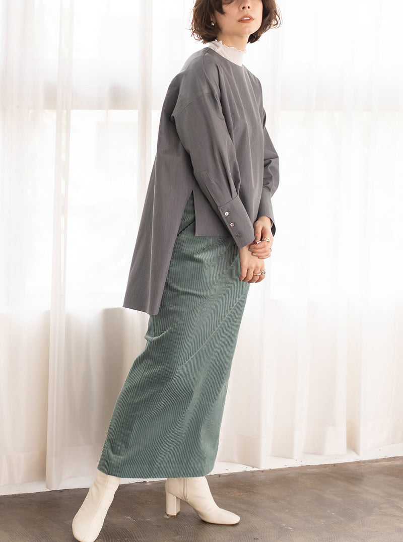Long-Sleeved Boxy Blouse with Hi-Lo Hem in Grey
