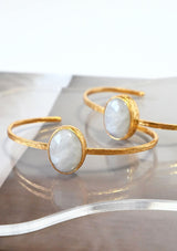 Moonstone Single Stone Bracelet in White