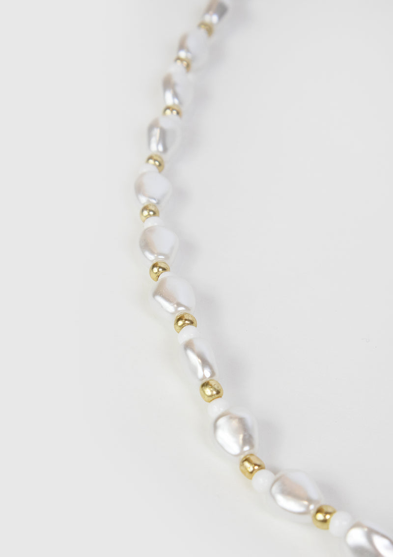 Pearl & Bead Necklace in White & Gold