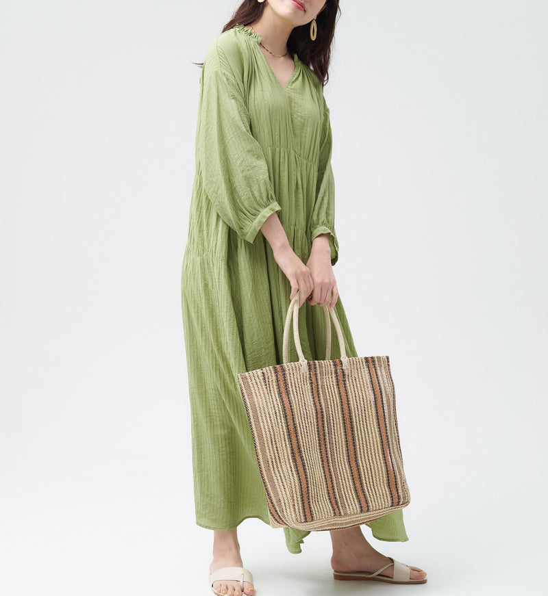 Shirred Flare Maxi Dress with Long Sleeves in Green