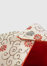 Snap-Button Azuma-Style Pouch in Beige x Floral Vine