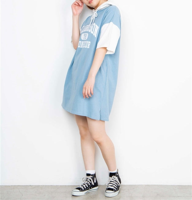 Colour-Block Jersey-Style Mini Tee Dress with Hood in Blue