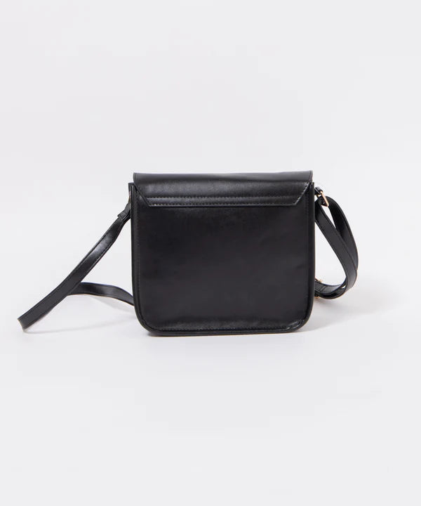 Twist & Lock Flap Shoulder Bag in Black