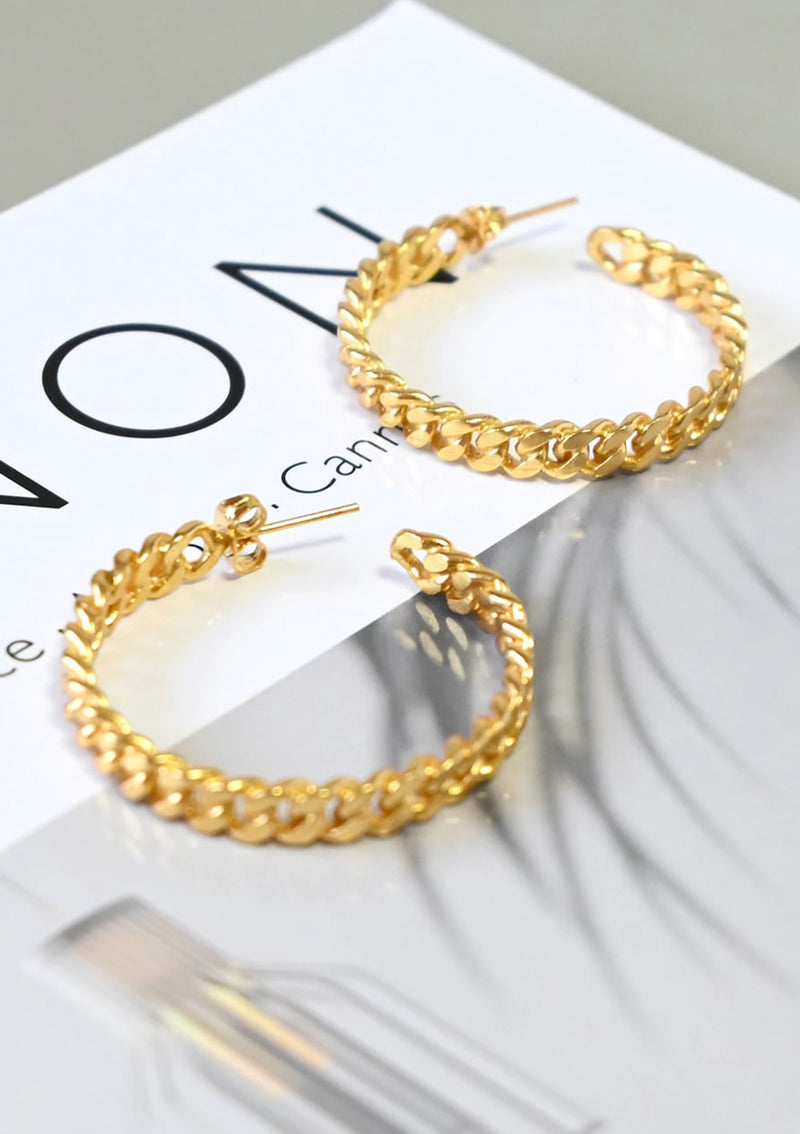 Chain Hoop Earrings in Gold