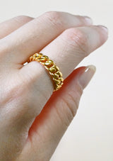 Chain Ring in Gold