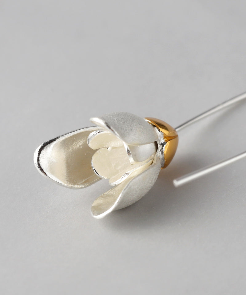 FLORA Snow-Drop Motif Earrings in Silver