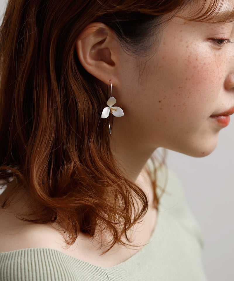 FLORA Tri-Petal Bloom Earrings in Silver