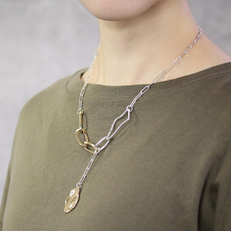 Asymmetric Chain Necklace in Silver with Hammered Pendant
